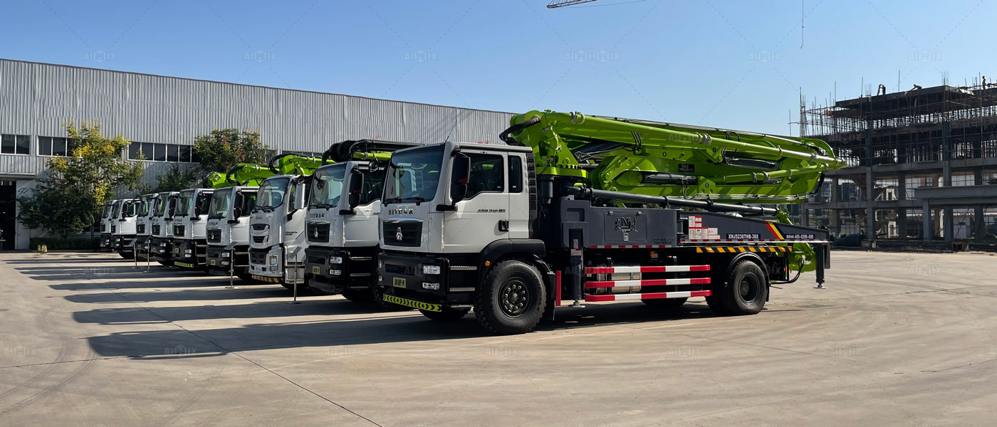 truk-mounted concrete pump