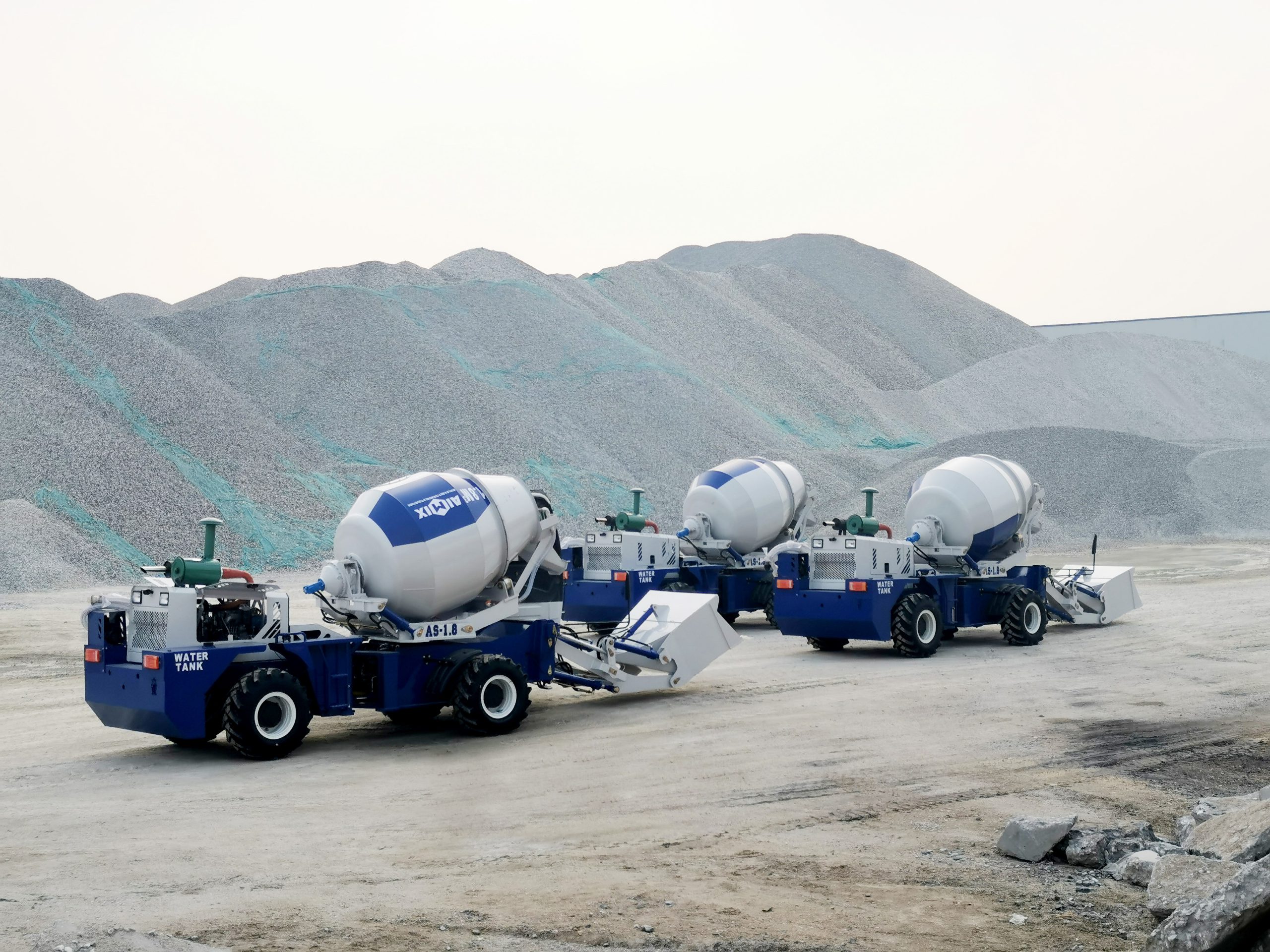 AS-1.8 concrete self loading mixer
