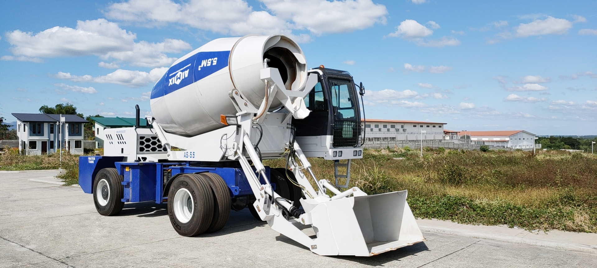 AS-5.5 self loading concrete transit mixer
