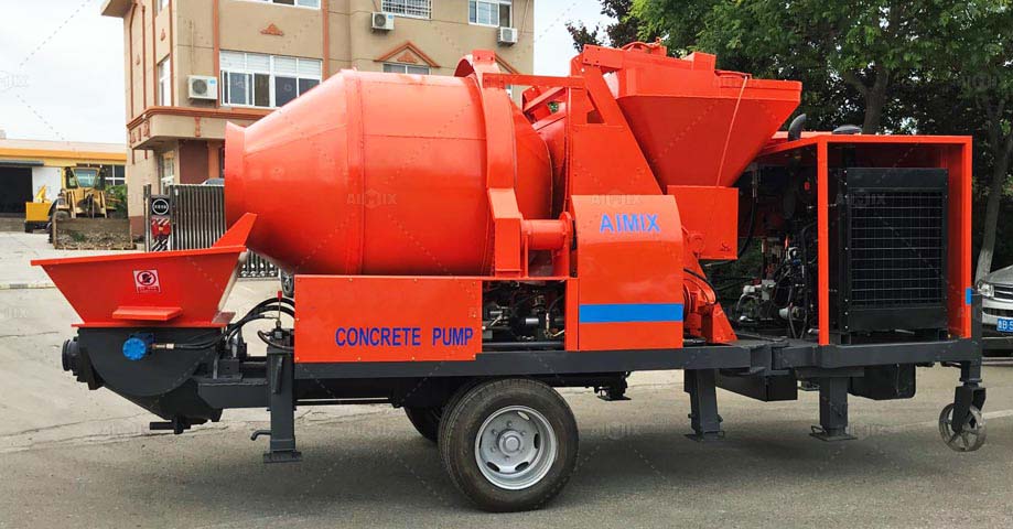 mobile-concrete-mixer-with-pump